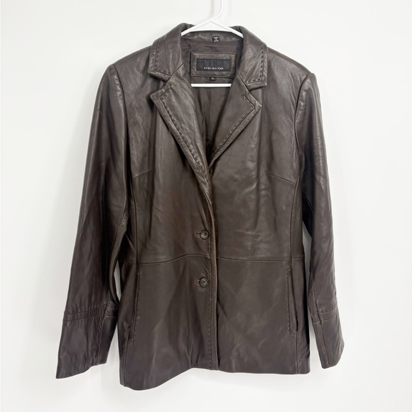 Vintage Jones New York Women's Dark Chocolate Brown Leather Jacket - Picture 1 of 10